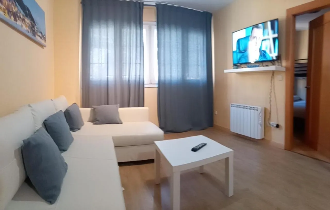 Gran Maribel Arttyco, Piscina, Sauna Y Jacuzzi Sierra Nevada Apartment